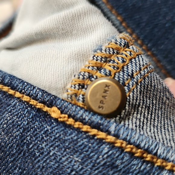 Spanx Women's Pull-On High Rise Ankle Skinny Leg Jeans Size Large - Picture 10 of 10